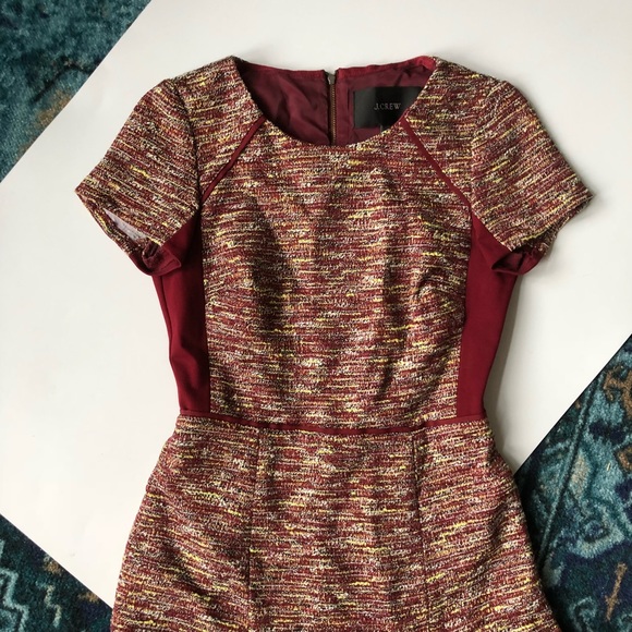 || J. CREW ||  WINE TWEED CAP SLEEVE DRESS - Picture 6 of 8